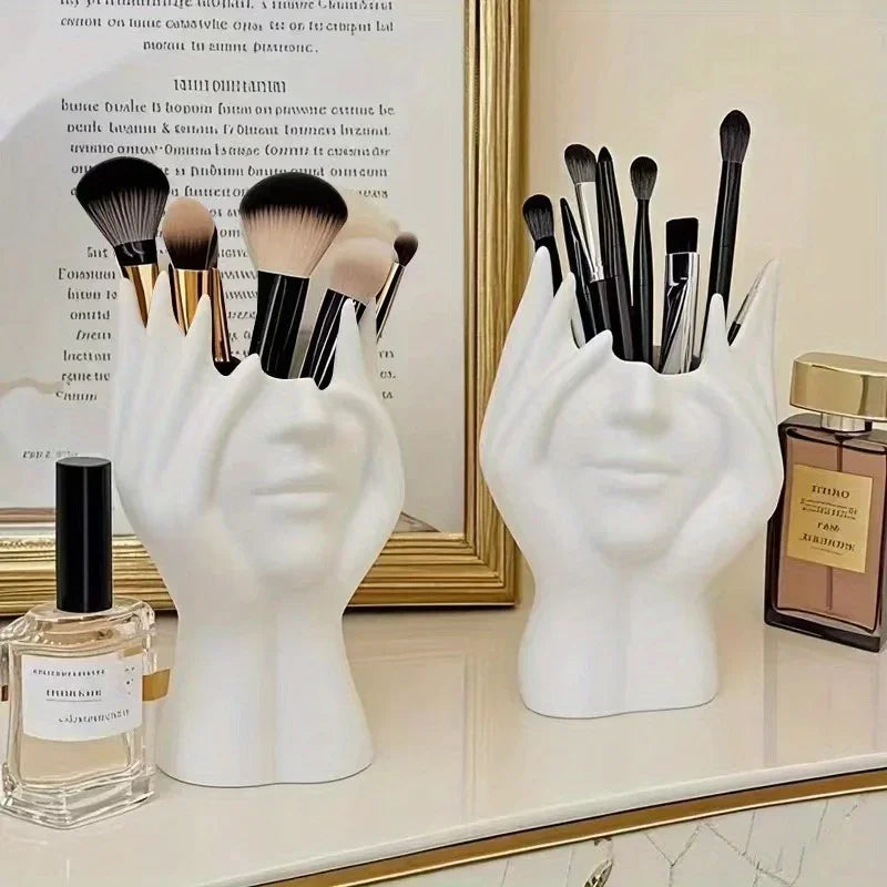 Abstract Facial Art Desktop Ornament High-End Feeling Wood Pen Holder Makeup Brush Accessory for Office Student Decor